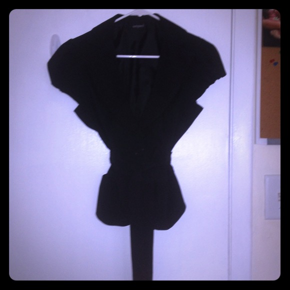 Basic black waist jacket vest. - Picture 1 of 2