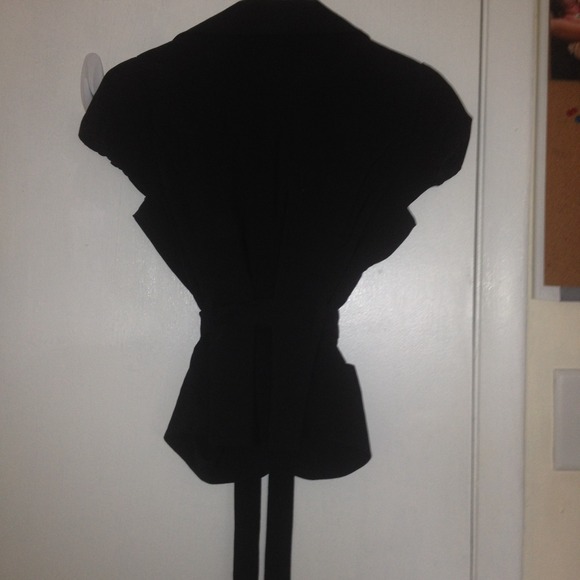 Basic black waist jacket vest. - Picture 2 of 2