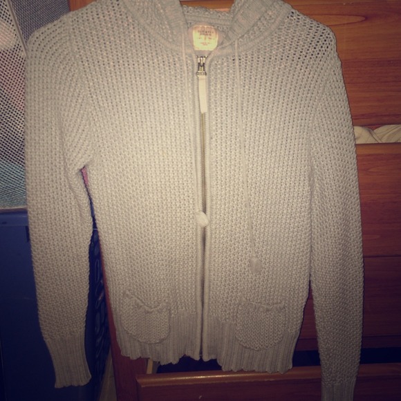 Light Grey Knitted Zip up Sweater with Hoodie