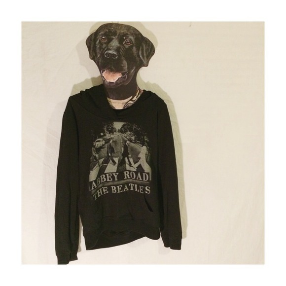 🚫BUNDLED🚫 Abbey Road Beatles hoodie!