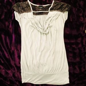 Daytrip Lace shouldered Top