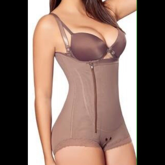 Panty strapless ultra-silhouette