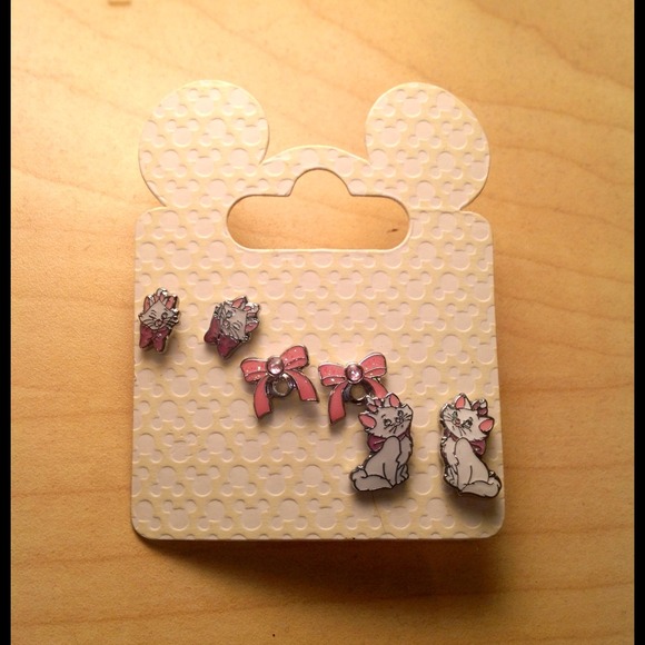 Disney Earrings **ON HOLD**