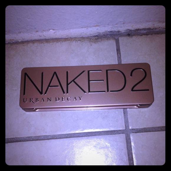 TRADED for another urban decay palette!