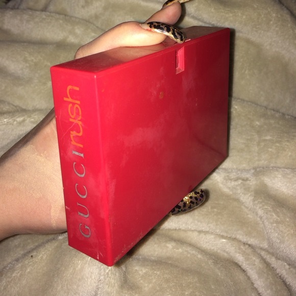 Full bottle of Gucci Rush perfume !! - Picture 2 of 4