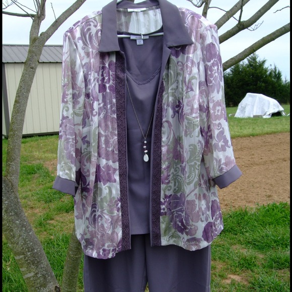 💰Dress Barn Ladies Suit💰