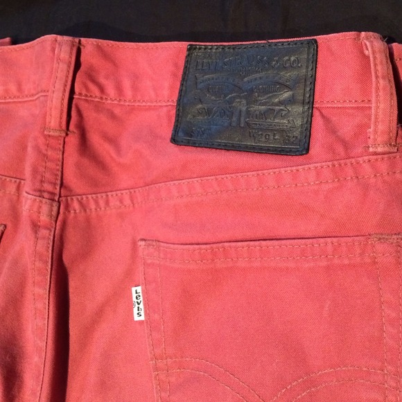 LEVI's 513 skinny jeans. PayPal available