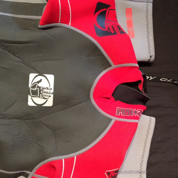 Body glove wetsuit. PayPal available