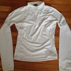 Nike woman dri-FIT knit