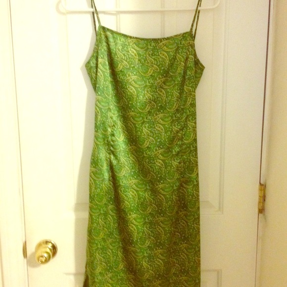 Green cut-out back cocktail dress