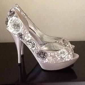 Nina New York platform heels