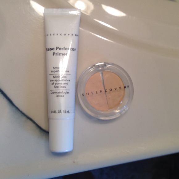 Sheer cover concealer kit - Picture 3 of 3