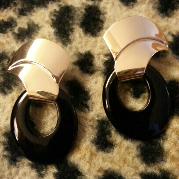 14kt and black onyx Earrings