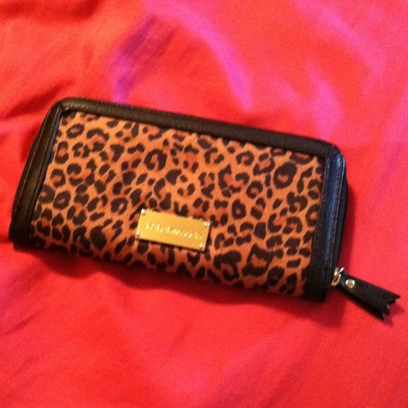 Steve Madden cheetah print wallet