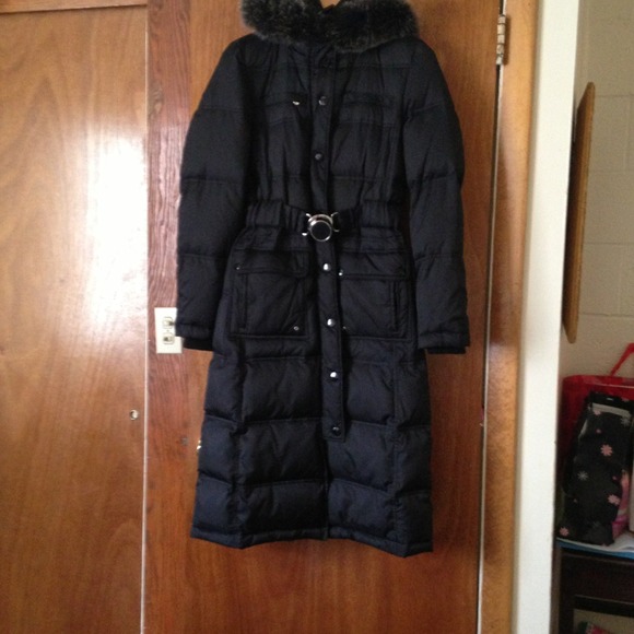 LAUNDRY- black winter coat- hoody