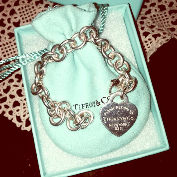🚫SOLD🚫Return to Tiffany's heart tag bracelet