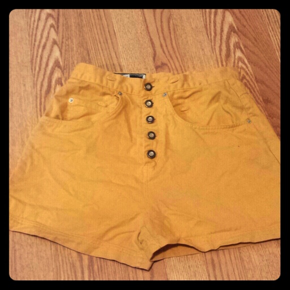 High waisted gold denim shorts!