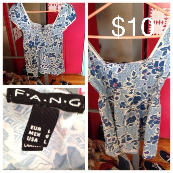 Cute shirt. Ties in the back