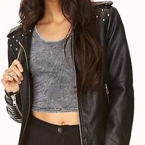 *NEWLY REDUCED*🚨❗F21 Studded leather jacket