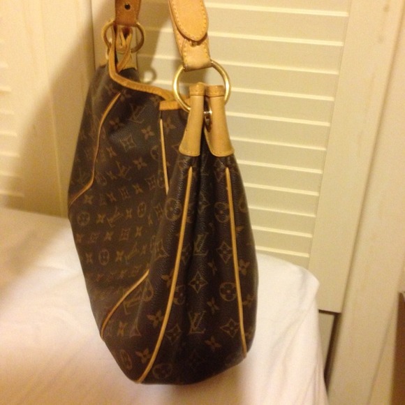 No longer available ⛔Authentic Louis Vuitton - Picture 2 of 4