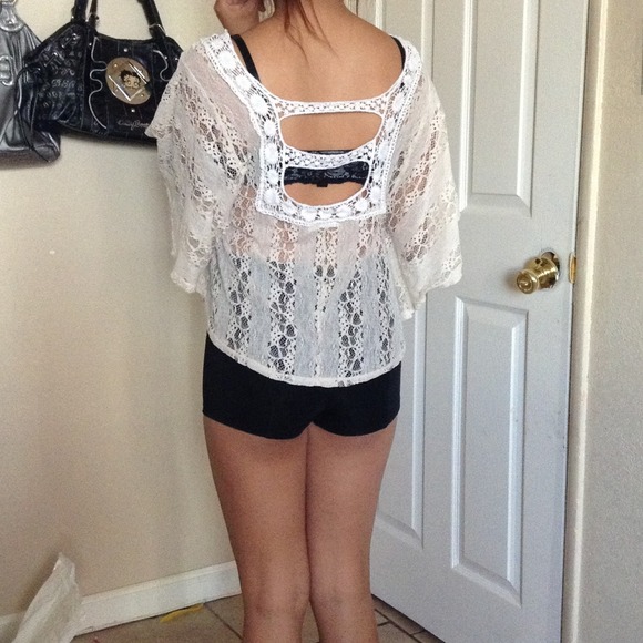 crochet top - Picture 2 of 3