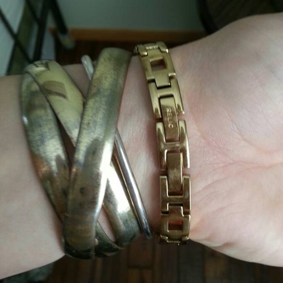 Relic Gold Watch - Picture 3 of 3