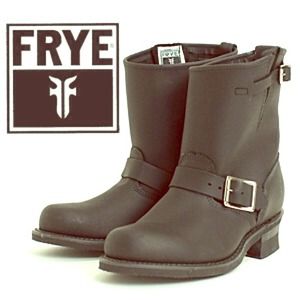 Frye engineer boots in black sz 8