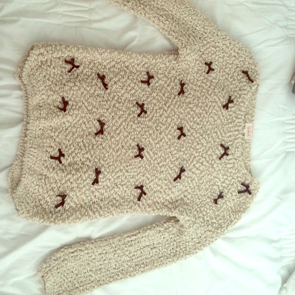 Sweater with bows 🎀