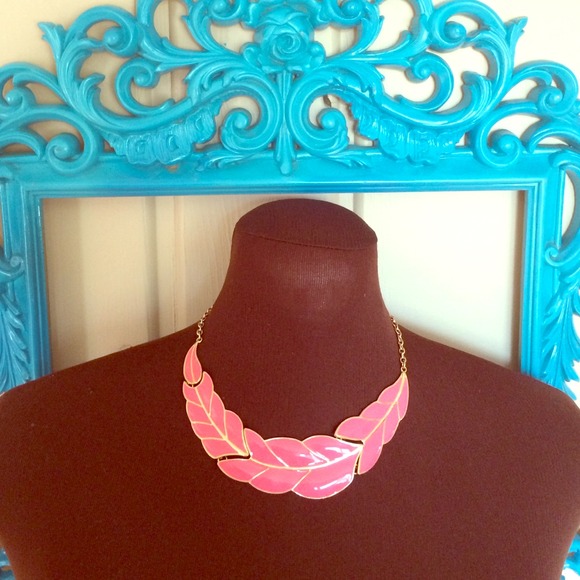 Coral and gold statement necklace!