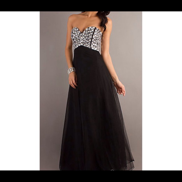 Prom Dress - Picture 3 of 3