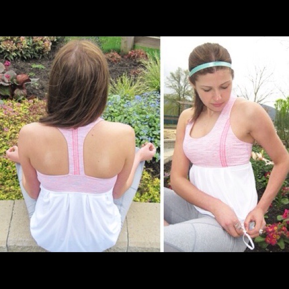 SOLD Lululemon power dance tank, wee space print 6