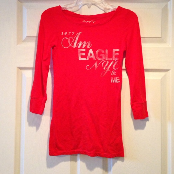 AMERICAN EAGLE QUARTER SLEEVE SHIRT