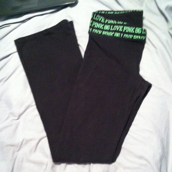 Reserved! PINK VS yoga pants