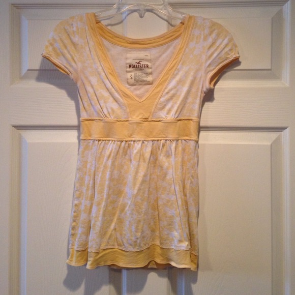 HOLLISTER FLOW SHIRT