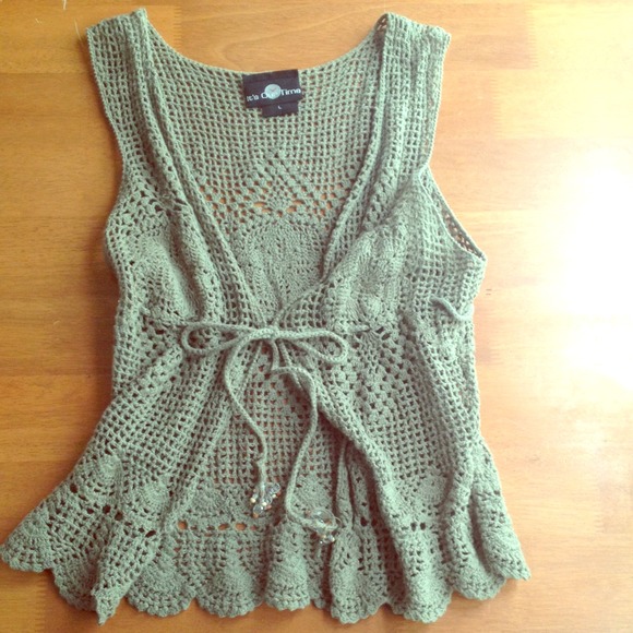 Crocheted vest with beaded tie strings
