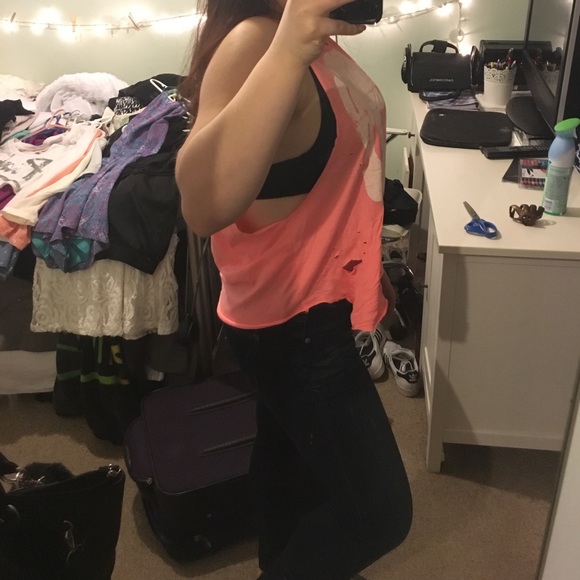 Neon coral skull distressed muscle tee - Picture 4 of 4