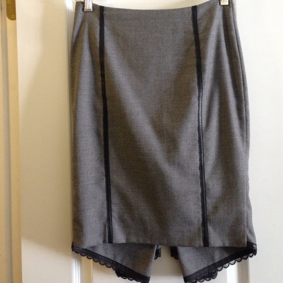 Bebe grey pencil skirt
