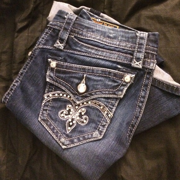 Bling rock revivals size 25.
