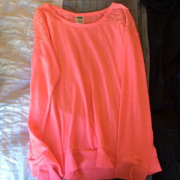VS pink medium long sleeve with lace shoulders