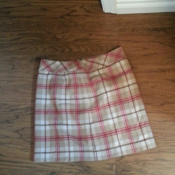 Wool skirt