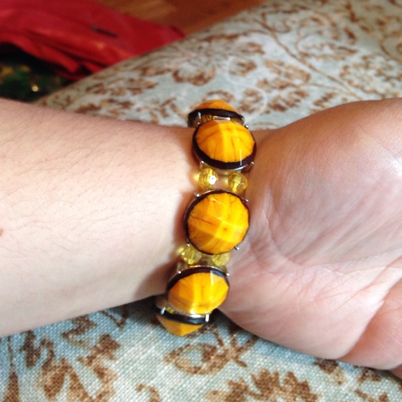 Bracelet - Picture 2 of 2