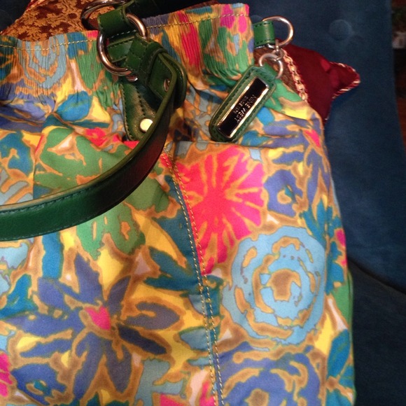 Purse - Picture 2 of 4