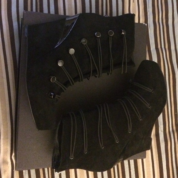 Rachel Roy Wedge Booties - Picture 3 of 4