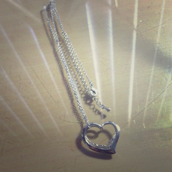 Silver heart necklace