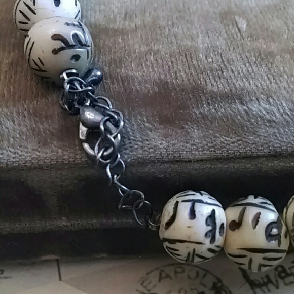 Asian style necklace - Picture 4 of 4