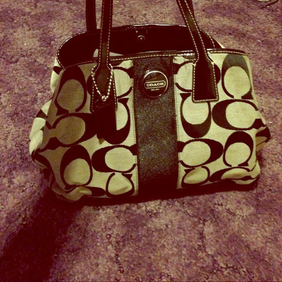 AUTHENTIC COACH BAG