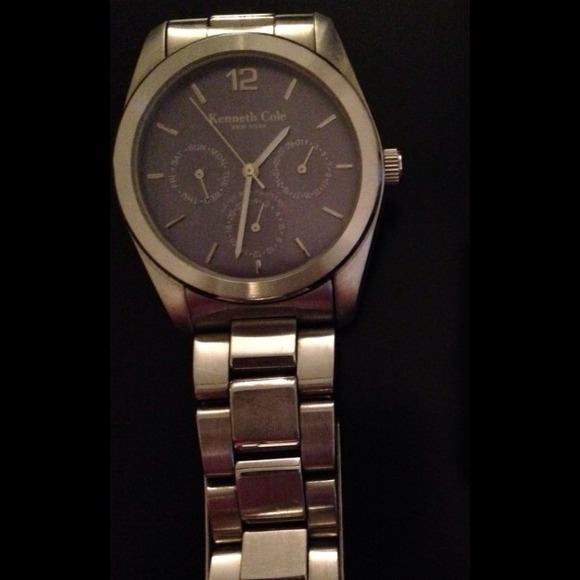 🚫SOLD🚫Men's Kenneth Cole watch