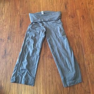 Champion workout Capri roll top pants