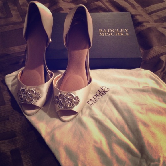 Badgley Mischka Shoes