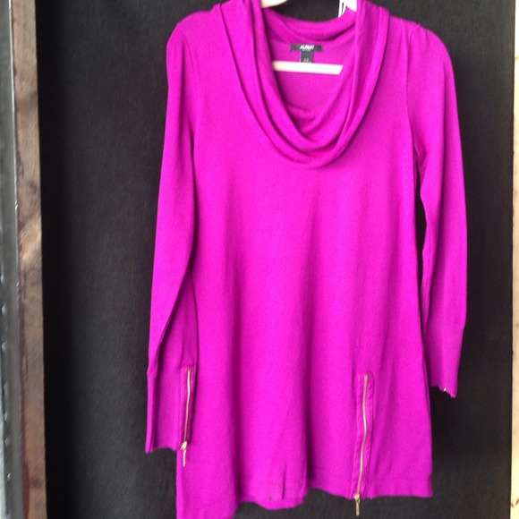Alfani, PS knit top in fuchsia color. - Picture 1 of 4
